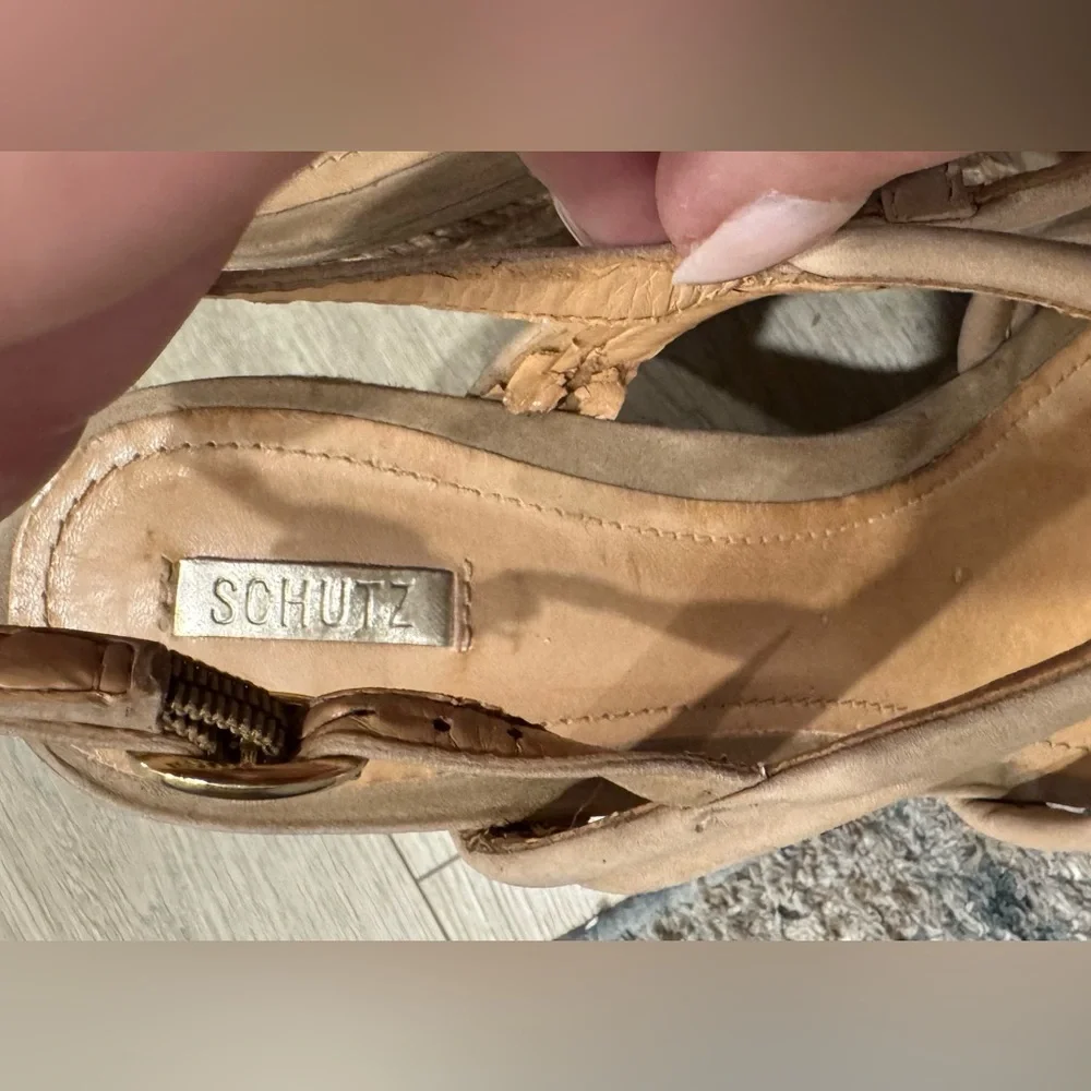 Elegant Tan‎ Wedge Sandals